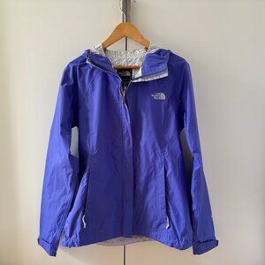 The North Face HyVent 2.5L Rain Jacket - Purple (Size XS)